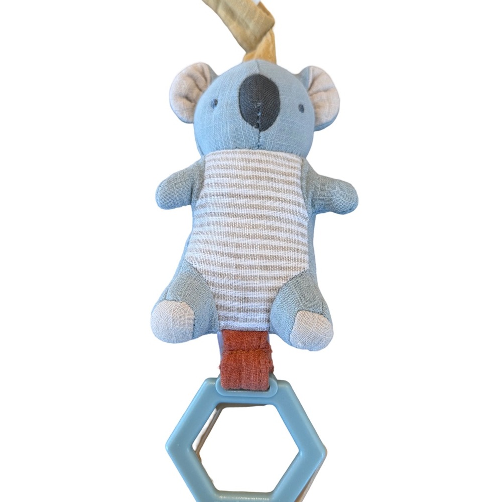 Itzy Ritzy travel baby rattle toy!